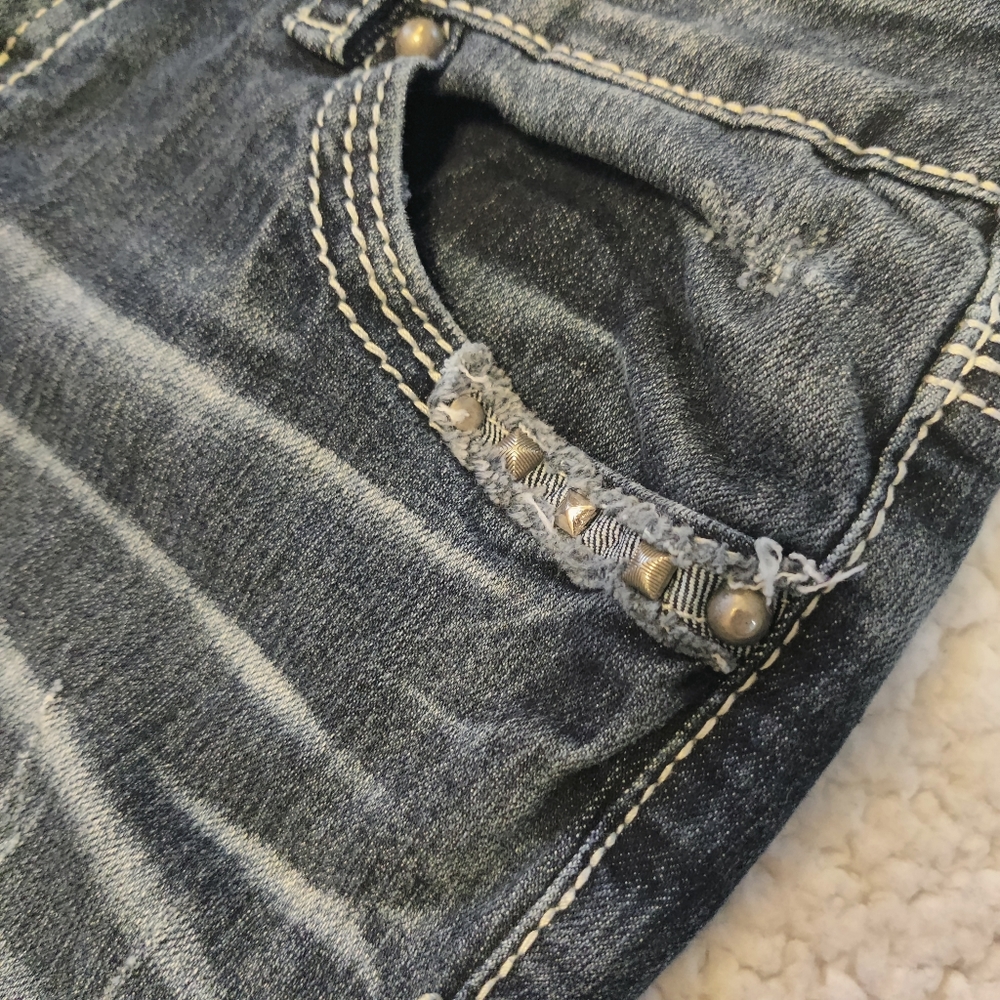 Curvy slim bootcut jeans 5/6 - Picture 3 of 9
